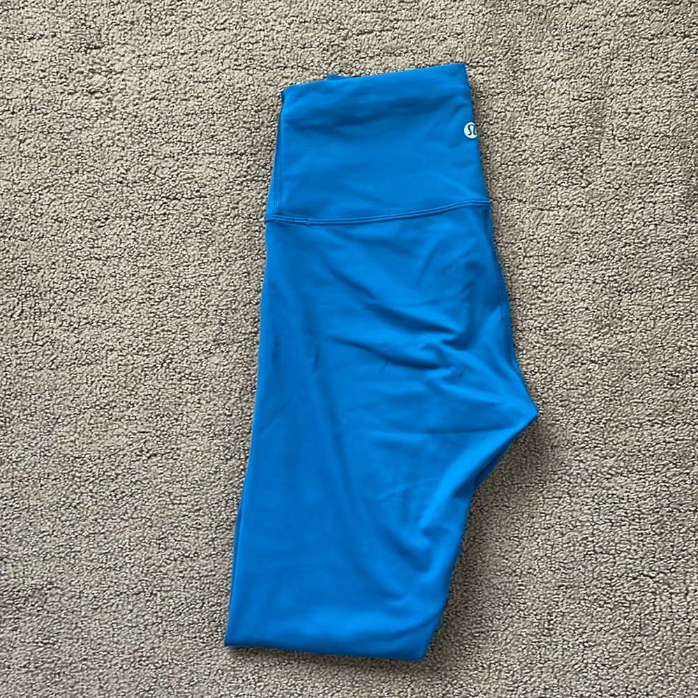 Lululemon Wunder Train 28 inch